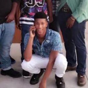 Meet your Posher, Corbin